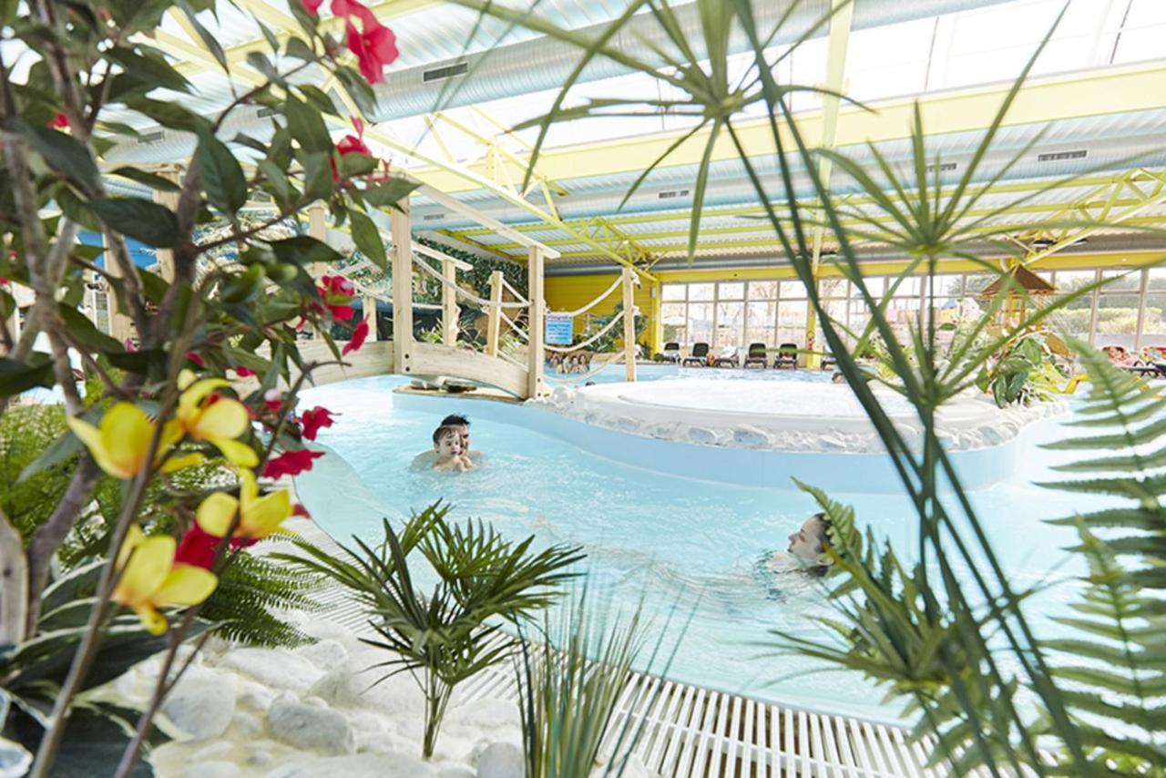 Camping Sunissim Le Bel Air 5 Stars By Locatour Hotel Les Sables-d'Olonne Exterior photo