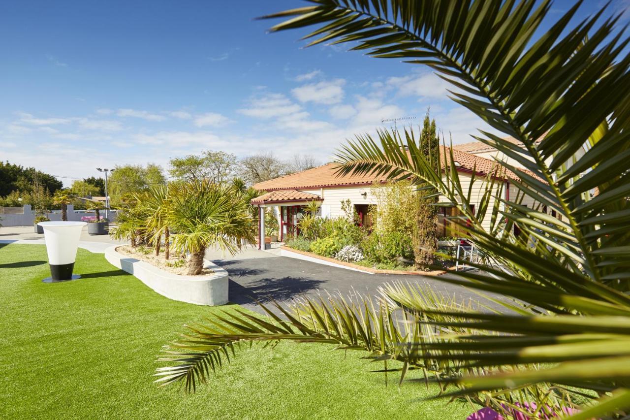 Camping Sunissim Le Bel Air 5 Stars By Locatour Hotel Les Sables-d'Olonne Exterior photo
